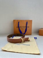⁦חגורת Louis Vuitton⁩ – תמונה ⁦2⁩