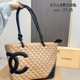 תיק Tote CHANEL