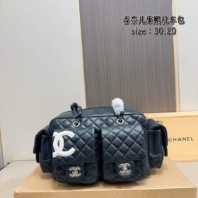 תיק CHANEL