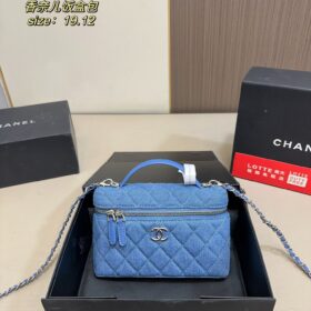 תיק CHANEL