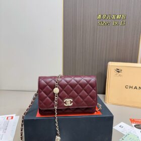 תיק צד CHANEL