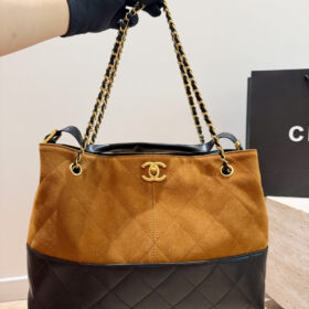 תיק CHANEL