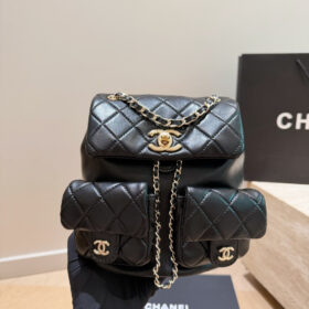 תיק גב CHANEL