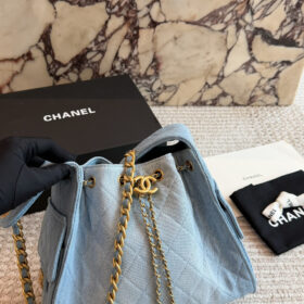 תיק CHANEL