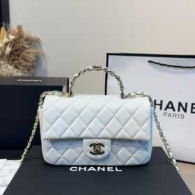 תיק CHANEL