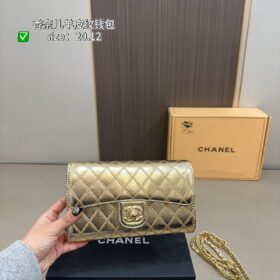 תיק CHANEL