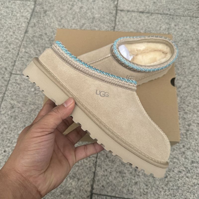 UGG TZ12