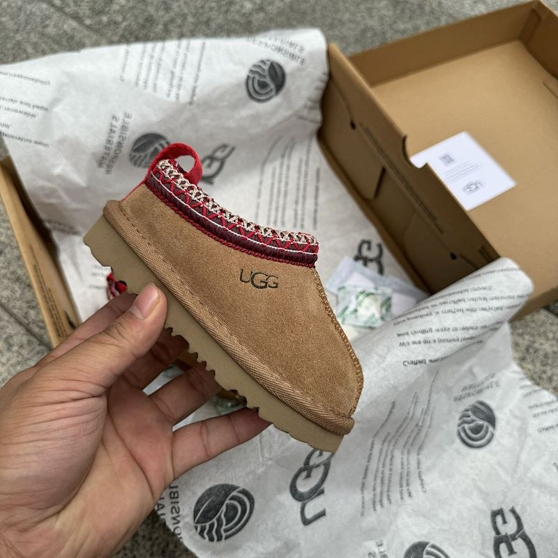 UGG