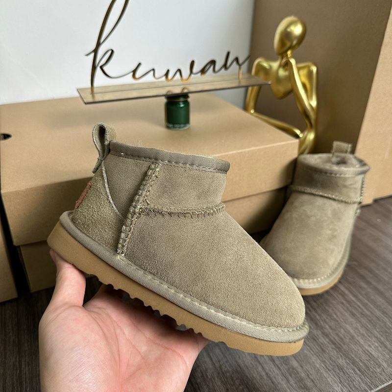 UGG UGG