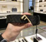 חגורה FENDI