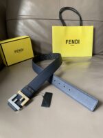 חגורה FENDI