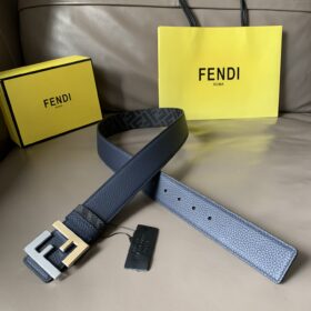 חגורה FENDI