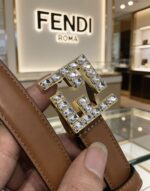 ⁦חגורה FENDI⁩ – תמונה ⁦3⁩
