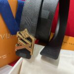⁦חגורה LOUIS VUITTON⁩ – תמונה ⁦2⁩