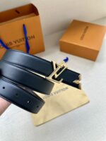 ⁦חגורת Louis Vuitton⁩ – תמונה ⁦2⁩