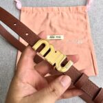 ⁦חגורה MIUMIU⁩ – תמונה ⁦2⁩
