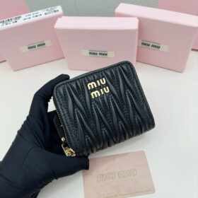 ארנק MIU MIU