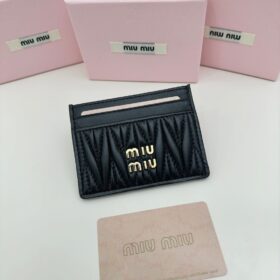 ארנק MIU MIU