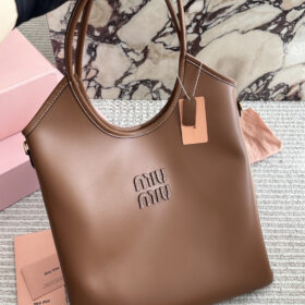 תיק MIU MIU Tote