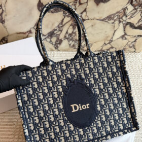 תיק DIOR Book Tote
