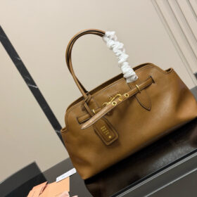 תיק MIU MIU Tote