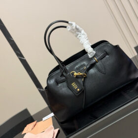 תיק MIU MIU Tote