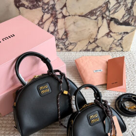 תיק MIU MIU Wander