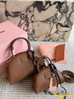 תיק MIU MIU Wander