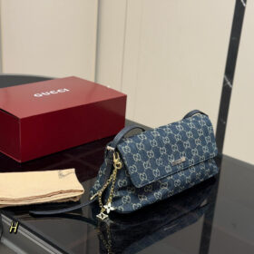 תיק GUCCI