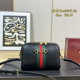 תיק GUCCI