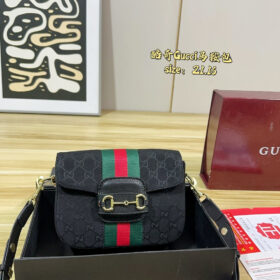 תיק GUCCI