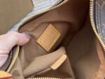 ⁦תיק LOUIS VUITTON⁩ – תמונה ⁦2⁩