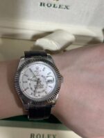 ⁦שעון Rolex SKY-Dweller⁩ – תמונה ⁦2⁩