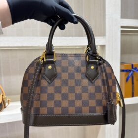 תיק LOUIS VUITTON