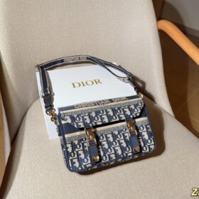 תיק DIOR Camp
