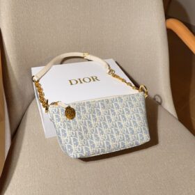 תיק DIOR Hobo