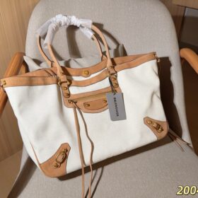תיק BALENCIAGA Le City