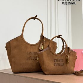 תיק MIU MIU Tote