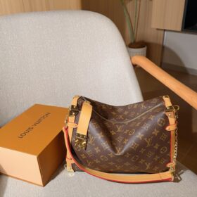 תיק LOUIS VUITTON