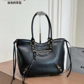 תיק BALENCIAGA