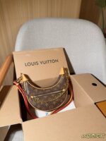 תיק LOUIS VUITTON