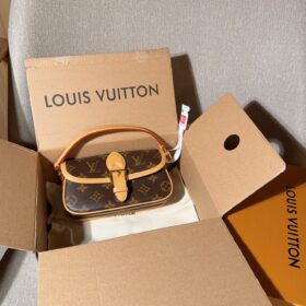 תיק LOUIS VUITTON Diane