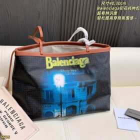 תיק BALENCIAGA
